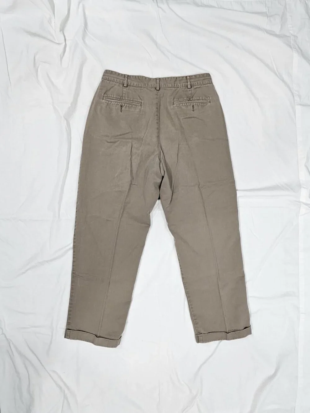 Lands' End pleated front cuffed chinos in khaki size 32 waist and 27 inseam